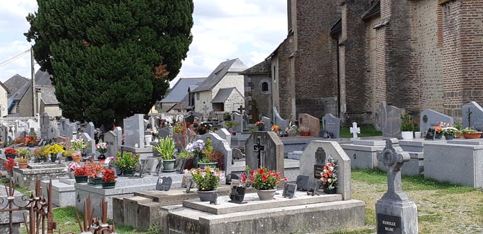 cimetière col