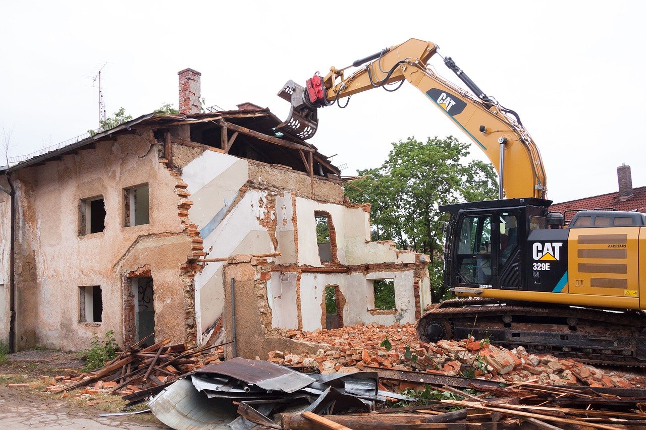 demolition-855079_1280